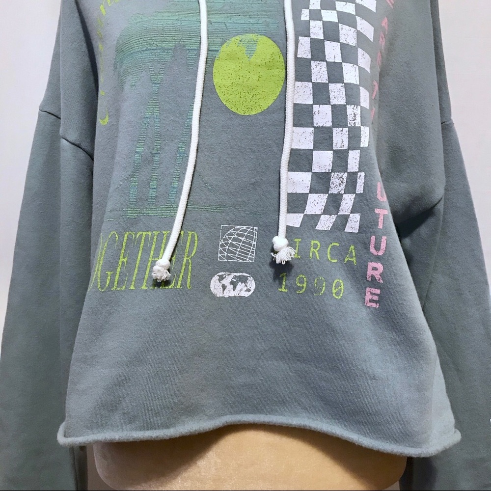 Grayson Threads NWT Cropped Pullover Sweatshirt for Women Various Sizes - Picture 8 of 16